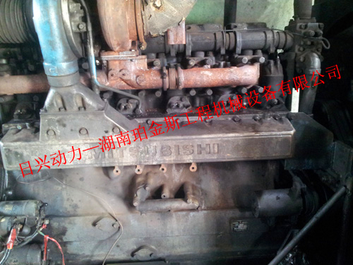 三菱S12柴油發(fā)動(dòng)機(jī)調(diào)速器、執(zhí)行器的拆卸、檢修  液壓調(diào)速器規(guī)格