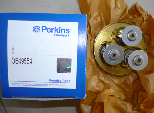 Perkins柴油發(fā)動機(jī)柴油發(fā)電機(jī)CH11620節(jié)溫器、T400803水泵