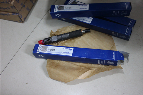 珀金斯發動機1206E-E70TTA配件T409982噴油器、預熱塞、燃油管、正時齒輪