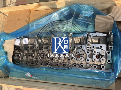 沃爾沃柴油發動機氣缸蓋大揭秘：原廠配件全解析